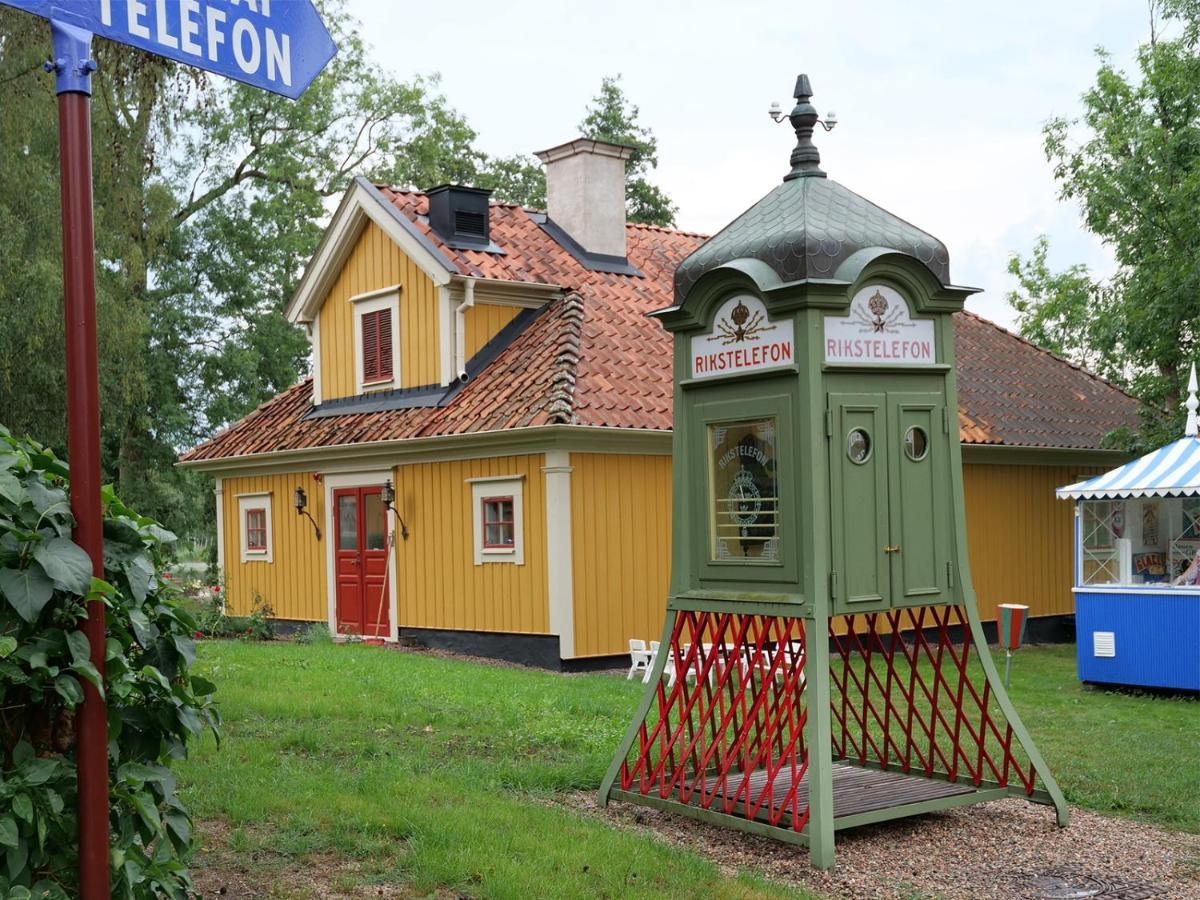 Dufweholms Herrgard Катринехольм Экстерьер фото